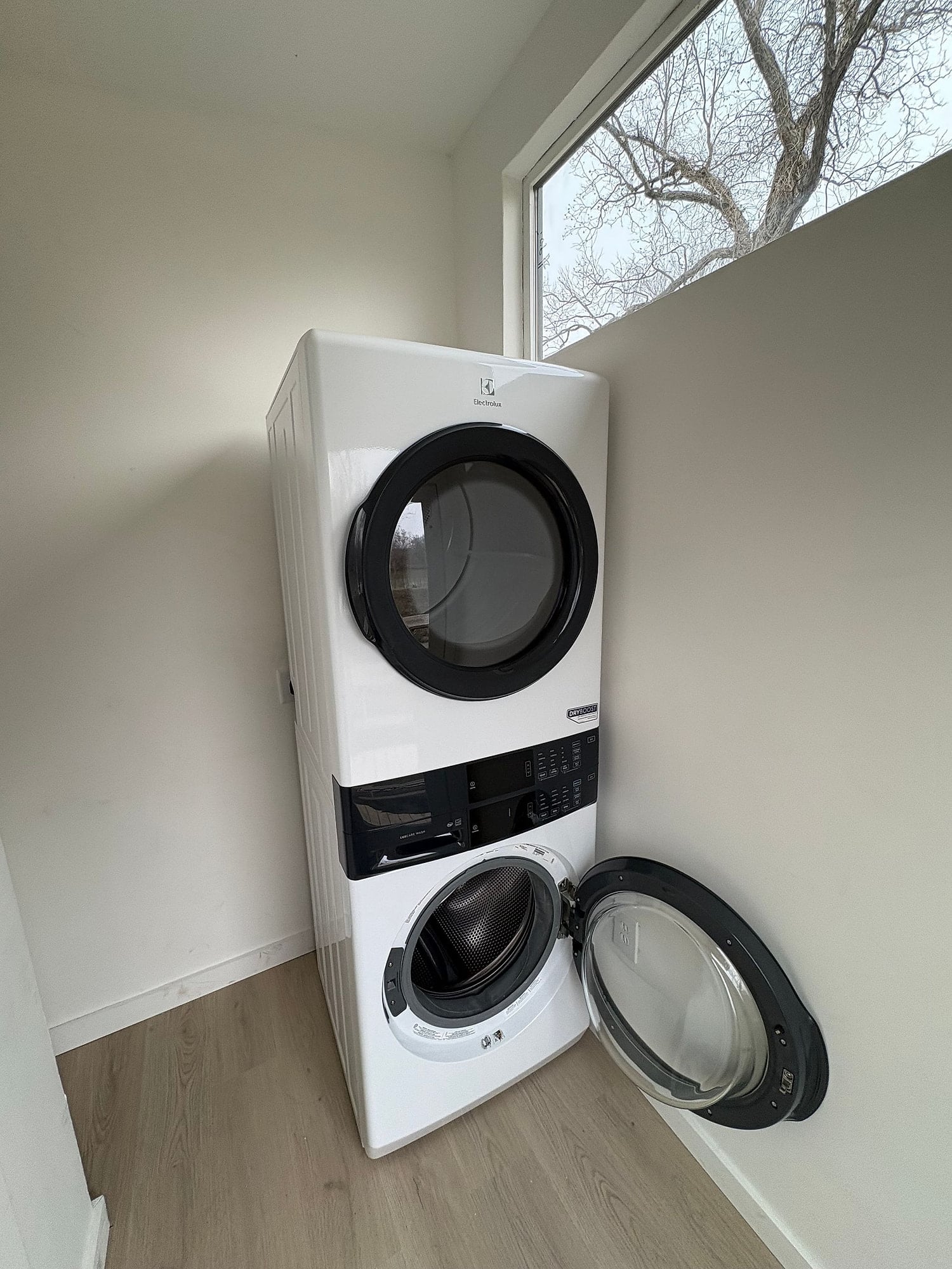 Stacked washer and dryer in the RV guest laundry room